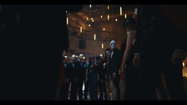 Video Reference: Flash photography, Performing arts, Midnight, Font, Entertainment, Event, Art, Fashion design, Darkness, Crowd