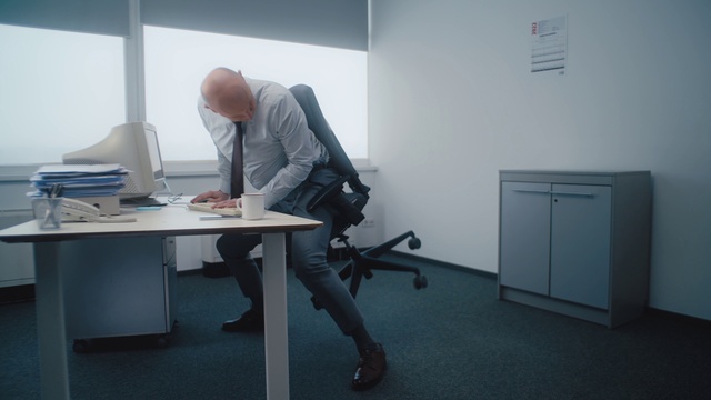 Video Reference: Furniture, Office chair, Table, Desk, Building, Floor, Chair, Flooring, Personal computer, Office supplies