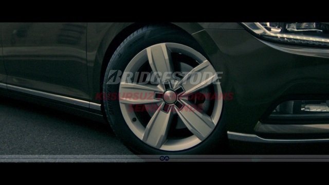 Video Reference: Tire, Wheel, Car, Vehicle, Automotive tire, Automotive lighting, Hood, Automotive design, Tread, Window
