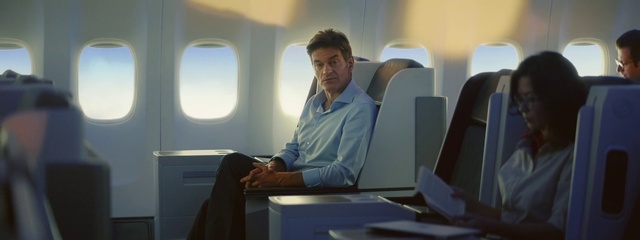 Video Reference: Air travel, Comfort, Aircraft cabin, Service, White-collar worker, Airplane, Travel, Aerospace manufacturer, Airliner, Job