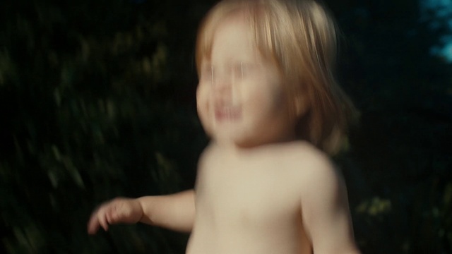 Video Reference: Nose, Cheek, Smile, Flash photography, Eyelash, Gesture, People in nature, Happy, Grass, Tree