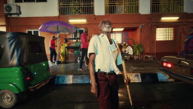 Video Reference: Tire, Automotive lighting, Window, Plant, Umbrella, Motor vehicle, Asphalt, Leisure, Travel, Fun