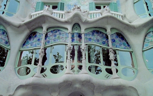 Video Reference: Property, Azure, Window, Architecture, World, Building, Wall, Symmetry, Facade, Real estate