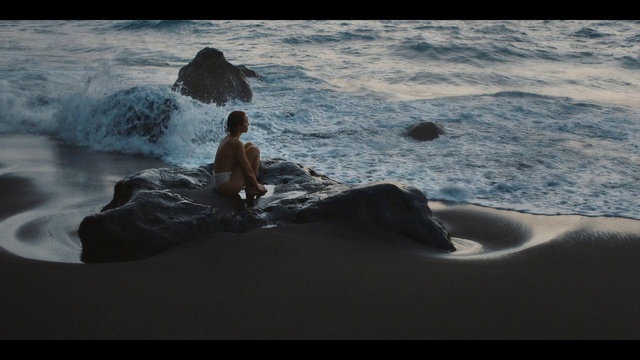 Video Reference: Water, Flash photography, Coastal and oceanic landforms, Beach, Wind wave, Horizon, Landscape, Sky, Leisure, Wood