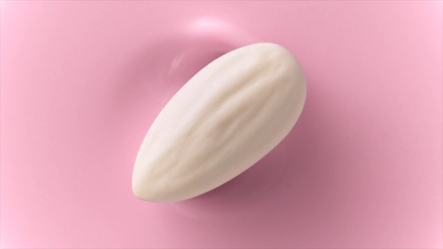 Video Reference: Petal, Magenta, Plant, Vegetable, Flowering plant, Macro photography, Natural foods, Natural material, Still life photography, Bud