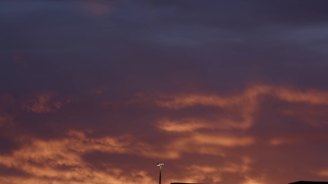 Video Reference: Cloud, Sky, Atmosphere, Street light, Afterglow, Dusk, Sunset, Cumulus, Red sky at morning, Atmospheric phenomenon