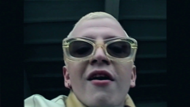 Video Reference: Forehead, Head, Vision care, Outerwear, Eyebrow, Goggles, Eyewear, Jaw, Sunglasses, Entertainment