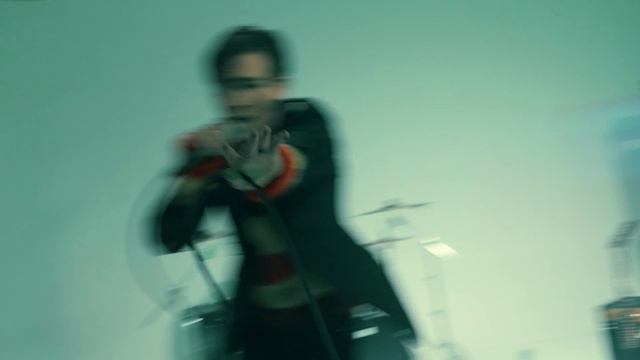 Video Reference: Mirror, Sleeve, Musician, Music, Personal protective equipment, Elbow, Eyewear, Armour, Electric blue, Entertainment