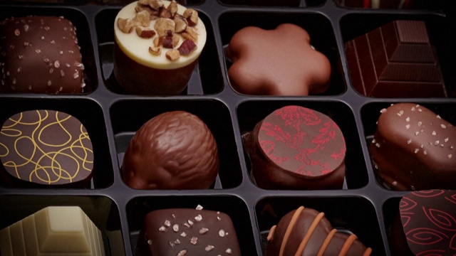 Video Reference: Food, Ingredient, Recipe, Cuisine, Giri choco, Dish, Baked goods, Candy & chocolate mold, Sweetness, Confectionery