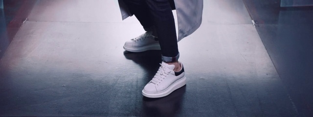 Video Reference: Footwear, Shoe, Leg, Street fashion, Purple, Walking shoe, Grey, Dress, Flooring, Floor