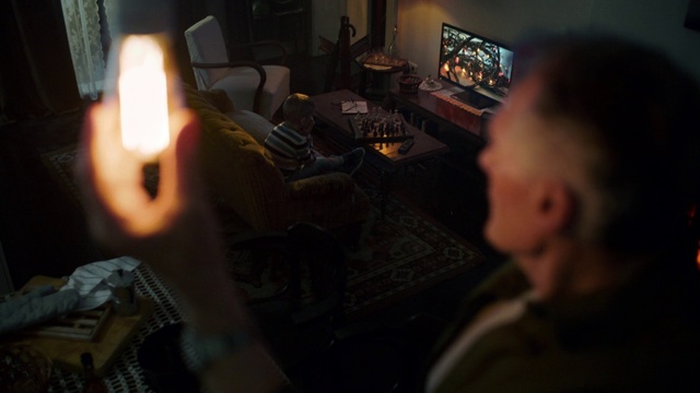 Video Reference: Candle, Lighting, Gas, Fun, Fire, Flame, Television set, Heat, Computer keyboard, Darkness