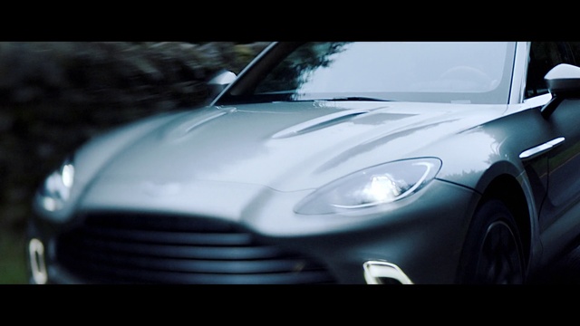 Video Reference: Automotive parking light, Car, Vehicle, Grille, Hood, Automotive lighting, Automotive design, Automotive tire, Motor vehicle, Headlamp