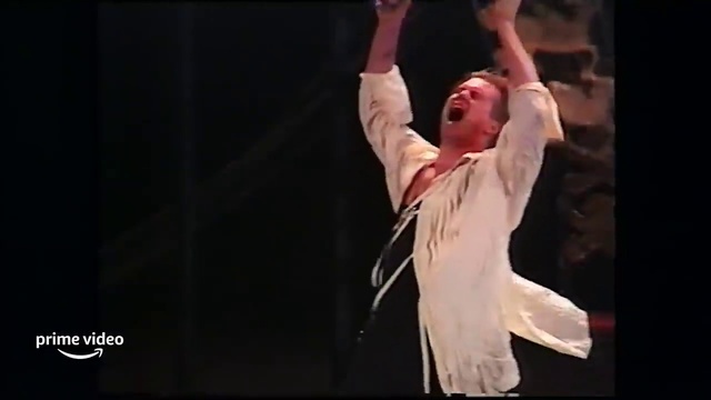 Video Reference: Performing arts, Artist, Entertainment, Event, Elbow, Choreography, Dancer, Music, Performance art, Balance