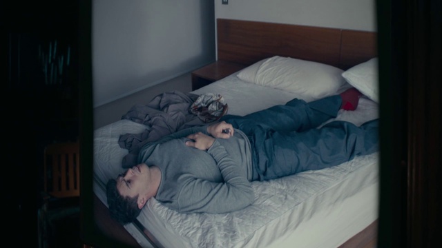 Video Reference: Jeans, Comfort, Couch, Textile, Pillow, Linens, Bedding, Human leg, Event, Room