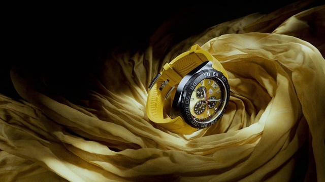 Video Reference: Flower, Petal, Flash photography, Rose, Rose family, Circle, Rose order, Art, Garden roses, Automotive lighting