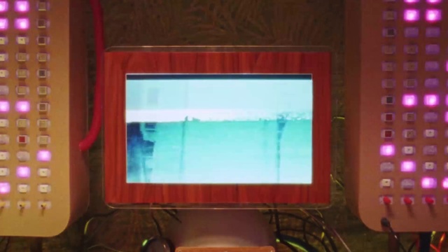 Video Reference: Computer, Personal computer, Computer monitor, Peripheral, Output device, Computer monitor accessory, Television set, Gadget, Display device, Entertainment