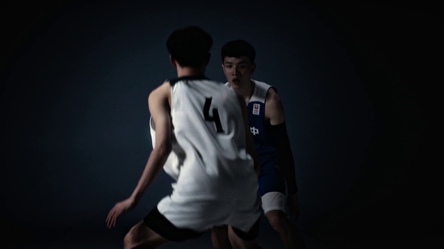 Video Reference: Sports uniform, Shorts, Flash photography, Dress, Knee, Gesture, Player, Sportswear, Basketball court, Ball game