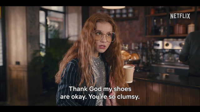 Video Reference: Vision care, Flash photography, Font, Eyewear, Happy, Long hair, Layered hair, Fashion design, Brown hair, Blond