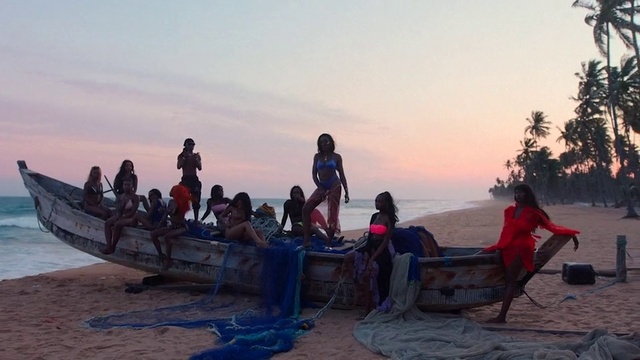 Video Reference: Sky, Cloud, Boat, Blue, Boats and boating--Equipment and supplies, Body of water, Tree, Travel, Vehicle, Leisure