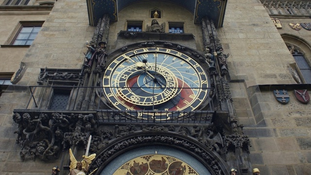 Video Reference: Building, Tower, Window, Clock, Facade, Landmark, Symmetry, City, Font, Art