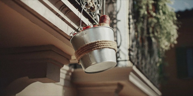 Video Reference: Wood, Gas, Metal, Audio equipment, Light bulb, Electrical supply, Steel, Wire, Ceiling, Aluminium