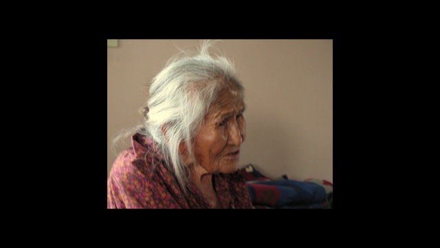 Video Reference: Jaw, Flash photography, Art, Wrinkle, Event, Fun, Artist, Visual arts, Stole, Darkness