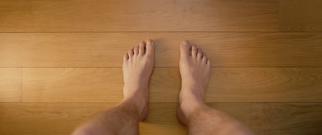 Video Reference: Gesture, Barefoot, Wood, Thumb, Foot, Toe, Nail, Tints and shades, Human leg, Flooring