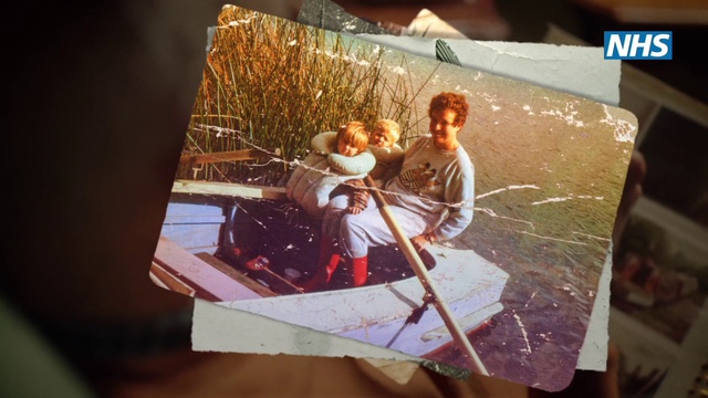 Video Reference: Adaptation, Leisure, Art, Fun, Space, Event, Visual arts, Vintage clothing, Recreation, Artist