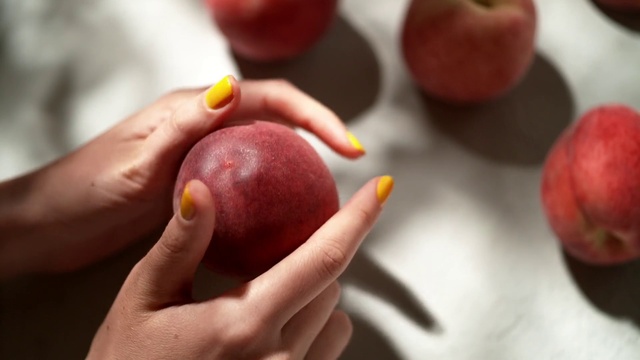 Video Reference: Food, Plant, Hand, Fruit, Natural foods, Ingredient, Finger, Tree, Red, Cuisine