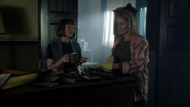 Video Reference: Flash photography, Hat, Table, Window, Fun, Event, Darkness, Room, Desk, Conversation