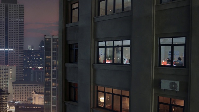 Video Reference: Window, Building, Tower block, Skyscraper, Condominium, Neighbourhood, Residential area, Commercial building, Real estate, Urban design