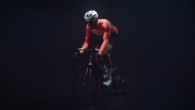 Video Reference: Bicycle helmet, Bicycle, Bicycles--Equipment and supplies, Tire, Land vehicle, Bicycle jersey, Wheel, Bicycle frame, Bicycle handlebar, Helmet