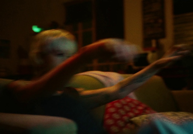 Video Reference: Comfort, Gesture, Tartan, Elbow, Chest, Trunk, Couch, Thumb, Thigh, Abdomen