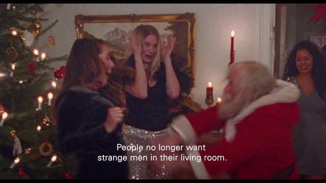 Video Reference: Christmas tree, Candle, Wax, Picture frame, Happy, Candle holder, Fun, Decoration, Event, Holiday