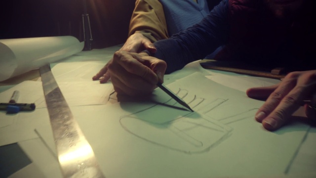 Video Reference: Hand, Table, Gesture, Finger, Writing instrument accessory, Writing implement, Handwriting, Nail, Font, Thumb