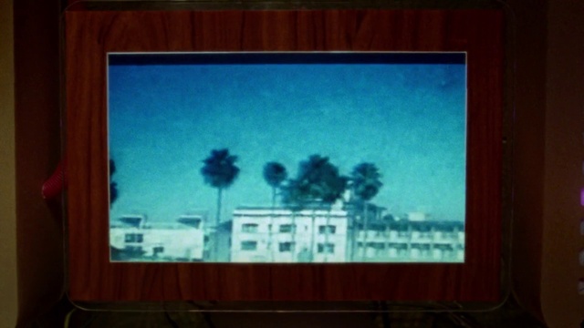 Video Reference: Azure, Rectangle, Tree, Sky, Line, Display device, Tints and shades, Technology, Electronic device, Gadget