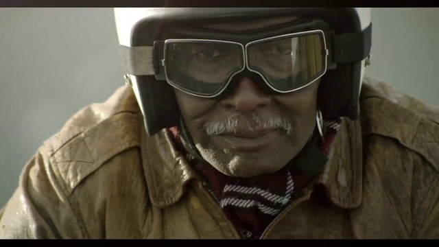 Video Reference: Chin, Smile, Vision care, Flash photography, Sleeve, Eyewear, Communication Device, Facial hair, Goggles, Gadget