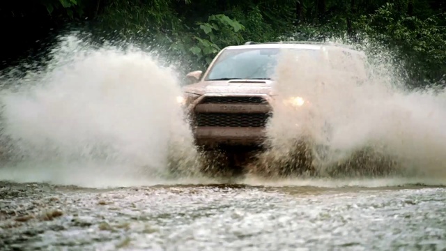 Video Reference: Tire, Wheel, Car, Vehicle, Automotive tire, Hood, Motor vehicle, Truck, Automotive design, Off-road racing