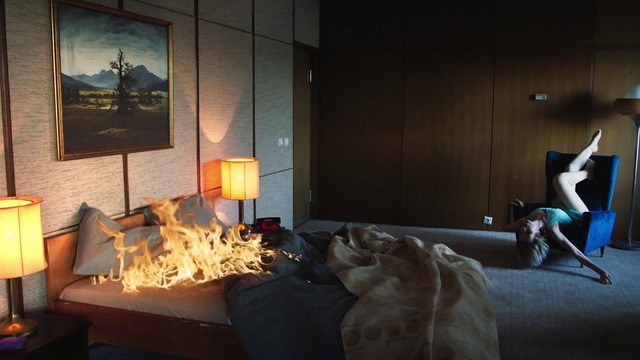 Video Reference: Property, Comfort, Wood, Flooring, Floor, Building, Living room, Hardwood, Lamp, Window