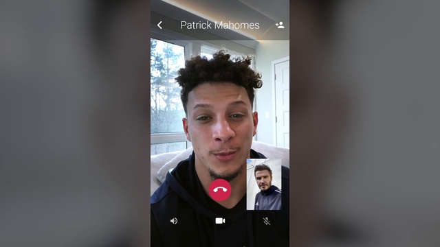 Video Reference: Forehead, Chin, Microphone, Hairstyle, Eyebrow, Product, Gesture, Flash photography, Collar, Font