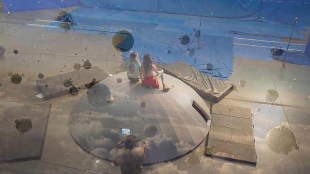 Video Reference: World, Azure, Naval architecture, Space, Ceiling, Leisure, Art, Vehicle, Glass, Concrete