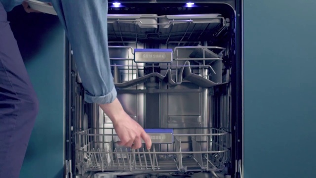 Video Reference: Engineering, Gas, Major appliance, Pet supply, Machine, Water, Industry, Cylinder, Metal, Electric blue