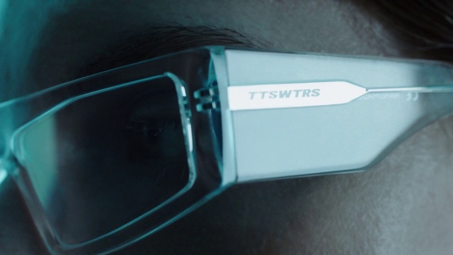 Video Reference: Glasses, Automotive lighting, Eyewear, Gadget, Sunglasses, Street light, Audio equipment, Bumper, Automotive exterior, Tints and shades