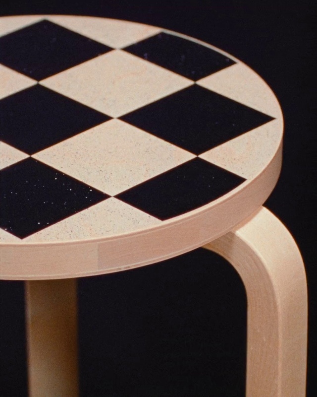 Video Reference: Rectangle, Wood, Table, Indoor games and sports, Material property, Tints and shades, Circle, Font, Composite material, Pattern