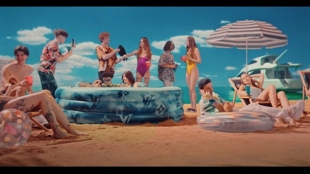 Video Reference: Sky, People on beach, Shorts, Beach, Travel, Leisure, Happy, Art, Umbrella, Fun