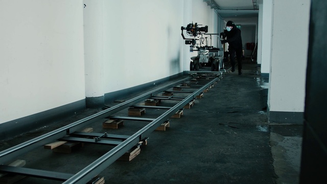 Video Reference: Gas, Flooring, Engineering, Machine, Handrail, Metal, Wood, Glass, Event, Building