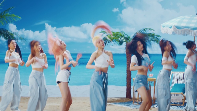 Video Reference: Cloud, Sky, Azure, People on beach, Happy, Entertainment, Performing arts, Leisure, Hat, Travel