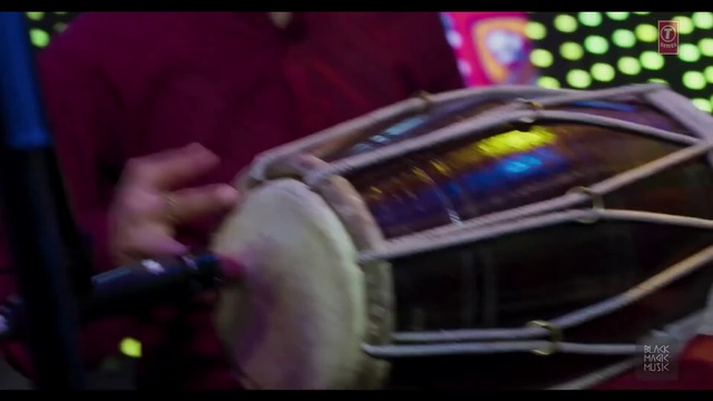 Video Reference: Purple, Musical instrument, Drum, Membranophone, Violet, Automotive lighting, Magenta, Wrist, Audio equipment, Electric blue