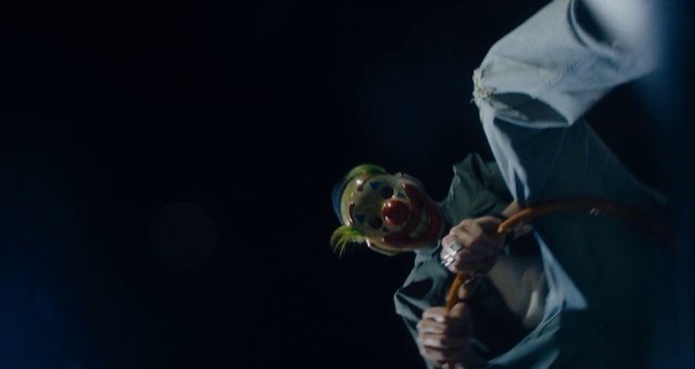 Video Reference: Musician, Performing arts, Music, Hat, Event, Music artist, Entertainment, Pop music, Artist, Suit