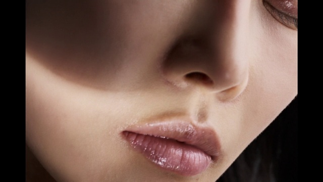 Video Reference: Forehead, Nose, Hair, Cheek, Skin, Lip, Chin, Hairstyle, Eyebrow, Mouth